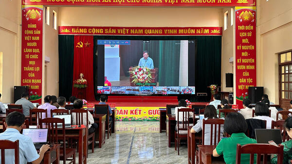 Đoàn đại biểu Quốc hội tỉnh tiếp xúc cử tri các phường, xã