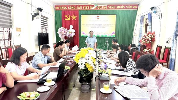 HỘI NÔNG DÂN TỈNH KIỂM TRA CÔNG TÁC HỘI, HOẠT ĐỘNG VAY VỐN ỦY THÁC QUA NGÂN HÀNG CSXH TẠI XÃ THÁI BÌNH