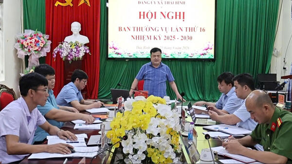 HỘI NGHỊ LẦN THỨ MƯỜI SÁU BAN THƯỜNG VỤ ĐẢNG ỦY XÃ THÁI BÌNH