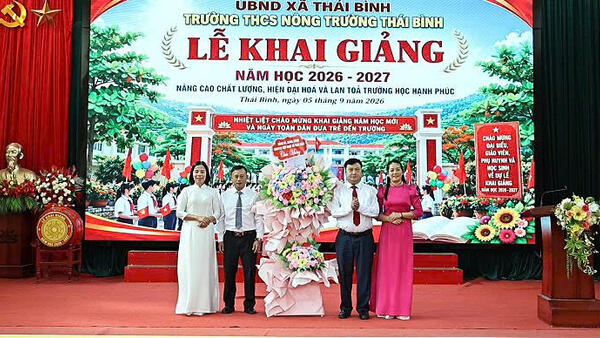 Trường THCS Nông Trường tổ chức Lễ khai giảng năm học 2026-2027